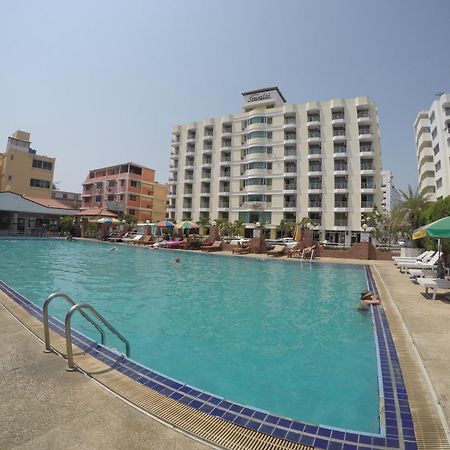 Siwalai City Place Pattaya Bagian luar foto