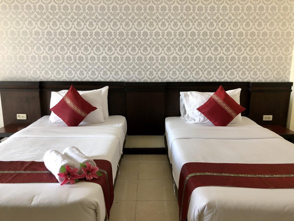 Siwalai City Place Pattaya Bagian luar foto